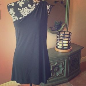 One shoulder tunic